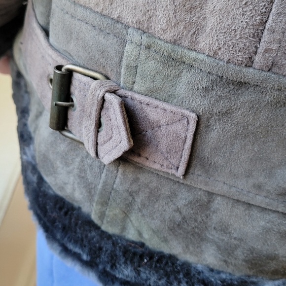 Leather jacket - Picture 5 of 7